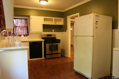 2724 Crestview St, Tyler, TX 75701 - photo 4