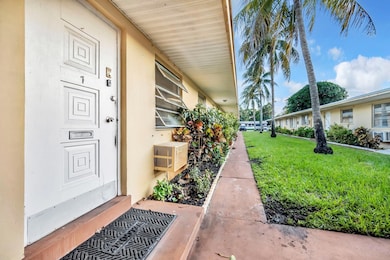 2241 Monroe St unit 7, Hollywood, FL 33020 - photo 3