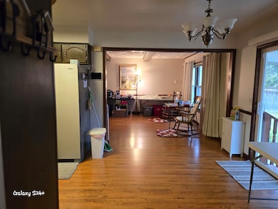 2838 Sunderland Rd, Lansing, MI 48911 - photo 7