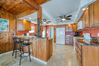 8478 W Gulf Blvd, Treasure Island, FL 33706 - photo 6