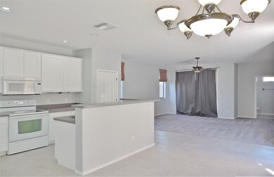 2 Greatroom (2)