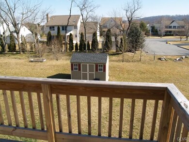 2073 Huntington Ln, Easton, PA 18040 - photo 2