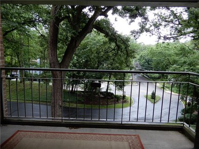 201 Grant St unit 311, Sewickley, PA 15143 - photo 5