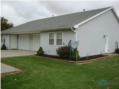 725 E Jackson St, West Unity, OH 43570 - photo 4