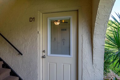 329 Knotty Pine Cir unit D-1, Greenacres, FL 33463 - photo 3