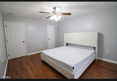 Bedroom smartview
