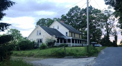 91 Cortis Rd, Dudley, MA 01571 - photo 4