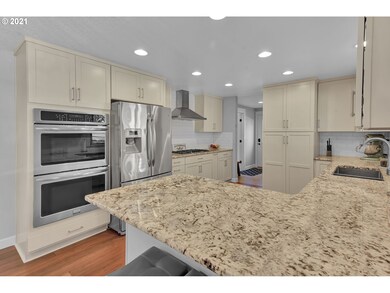 13440 S Cliffside Dr, Mulino, OR 97042 - photo 6