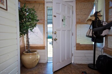 1379 Wolfe St, Jacksonville, FL 32205 - photo 3