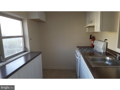 315 Morris St, Gloucester City, NJ 08030 - photo 4