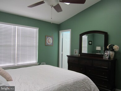 2482 Revere Ct unit 26B, Crofton, MD 21114 - photo 7