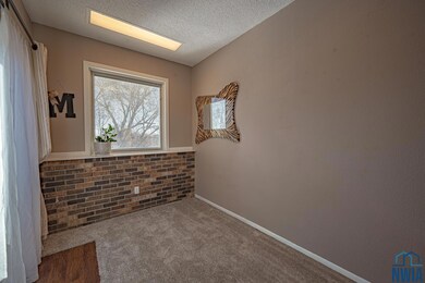 4538 Polk St, Sioux City, IA 51108 - photo 5
