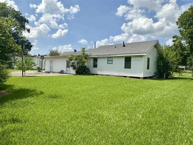 319 Landry St, Sulphur, LA 70663 - photo 4