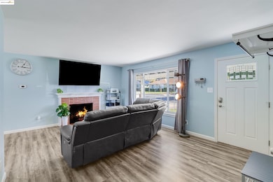 2167 Karren St, Concord, CA 94520 - photo 5