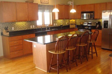 5248 Stoneman Dr, Fitchburg, WI 53711 - photo 7