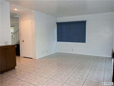 Kitchen dining area