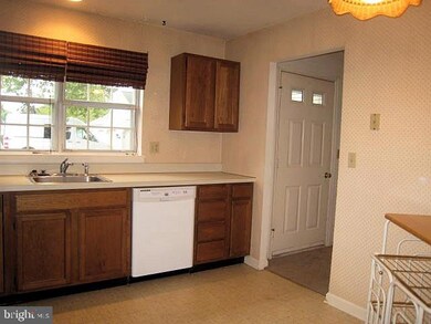 404 Barrington Ct, Palmyra, PA 17078 - photo 3