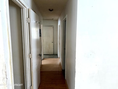 6124 E 21st Ave, Anchorage, AK 99504 - photo 5