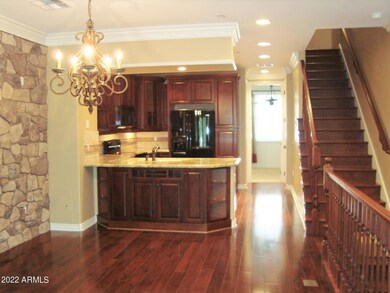 4423 N. 24th Way 16