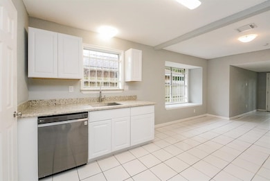 2206 Bunzel St, Houston, TX 77088 - photo 5