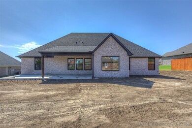 5522 Aspen, Bartlesville, OK 74006 - photo 2