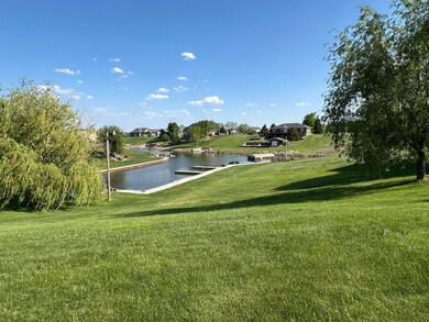 3017 Maui Dr, Mitchell, SD 57301 - photo 2