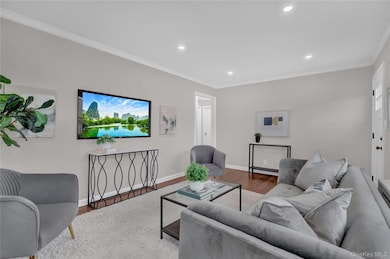 781 Union Dr, Uniondale, NY 11553 - photo 2