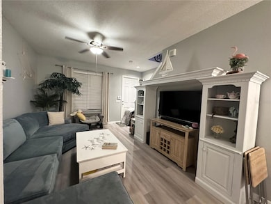 8754 Abbey Ln, Largo, FL 33771 - photo 6