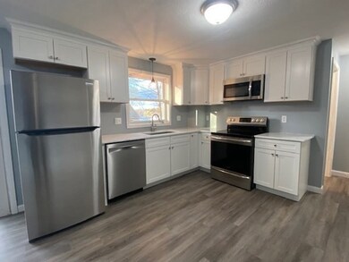 83 Indian Run Rd unit B, Bellingham, MA 02019 - photo 7