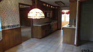 1104 1104 Beth Dr, Tyler, TX 75703 - photo 5