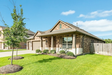 2806 S Galveston Ave, Pearland, TX 77581 - photo 3