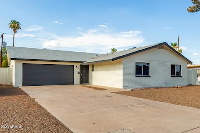 3814 W Puget Ave, Phoenix, AZ 85051 - photo 2