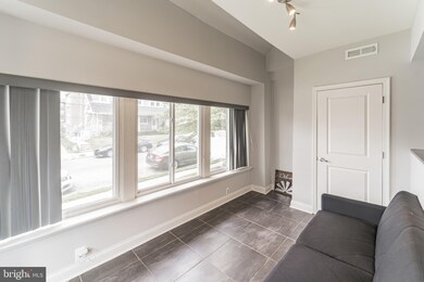 7222 Spruce St, Upper Darby, PA 19082 - photo 2