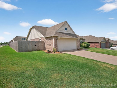 3217 Rushmore St, Bartlesville, OK 74006 - photo 5
