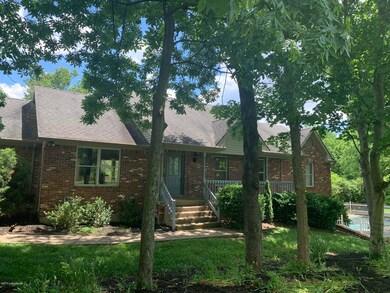 2010 Clarke Point Dr, Crestwood, KY 40014 - photo 6