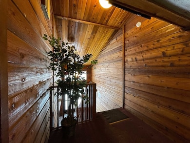 1046 W 26th Ave, Anchorage, AK 99503 - photo 3