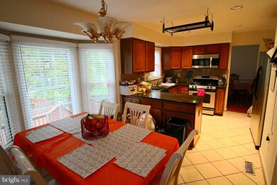 13182 Ladybank Ln, Herndon, VA 20171 - photo 7