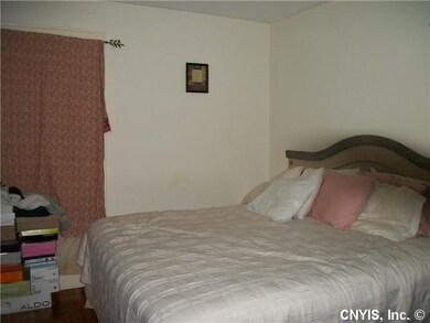 Bedroom Apt 1