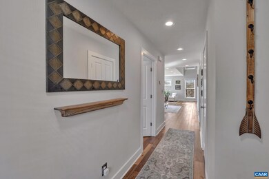 1502 Midland St, Charlottesville, VA 22902 - photo 4