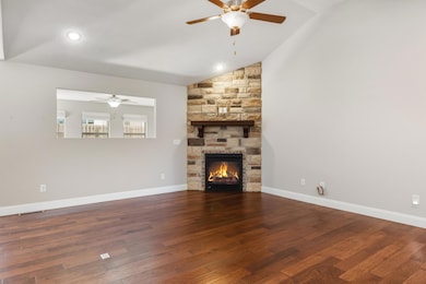 1649 N Feather Crest Dr, Nixa, MO 65714 - photo 7