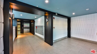 5143 White Oak Ave unit 306, Encino, CA 91316 - photo 3