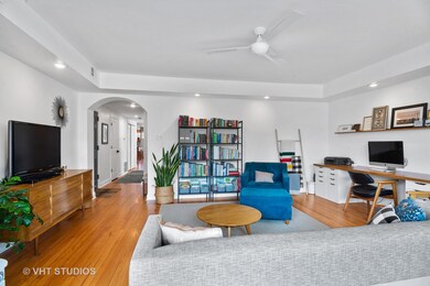 2733 N Kimball Ave unit 9, Chicago, IL 60647 - photo 5