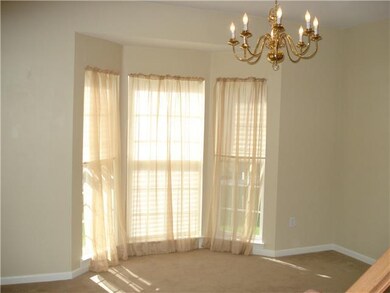 Dining Room Bright and Neutral Dining room