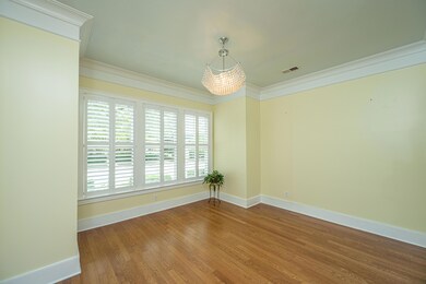 1608GreyMarshRd010