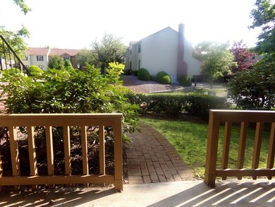 37 Apache Way, Tewksbury, MA 01876 - photo 3