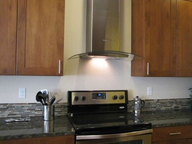 2125 S 262nd Ct, Des Moines, WA 98198 - photo 2