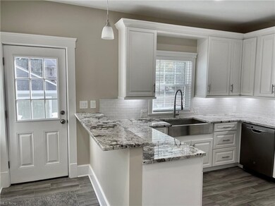 Breakfast Bar all new flooring