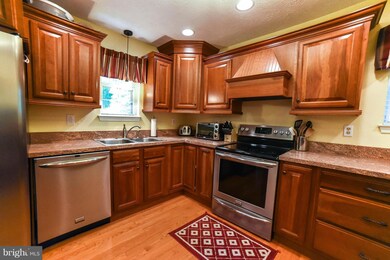 37019 W Spicer Dr, Mechanicsville, MD 20659 - photo 3