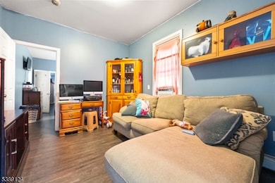 237 Astor St, Newark, NJ 07114 - photo 7