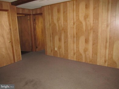 39 W Washington St, Chambersburg, PA 17201 - photo 2